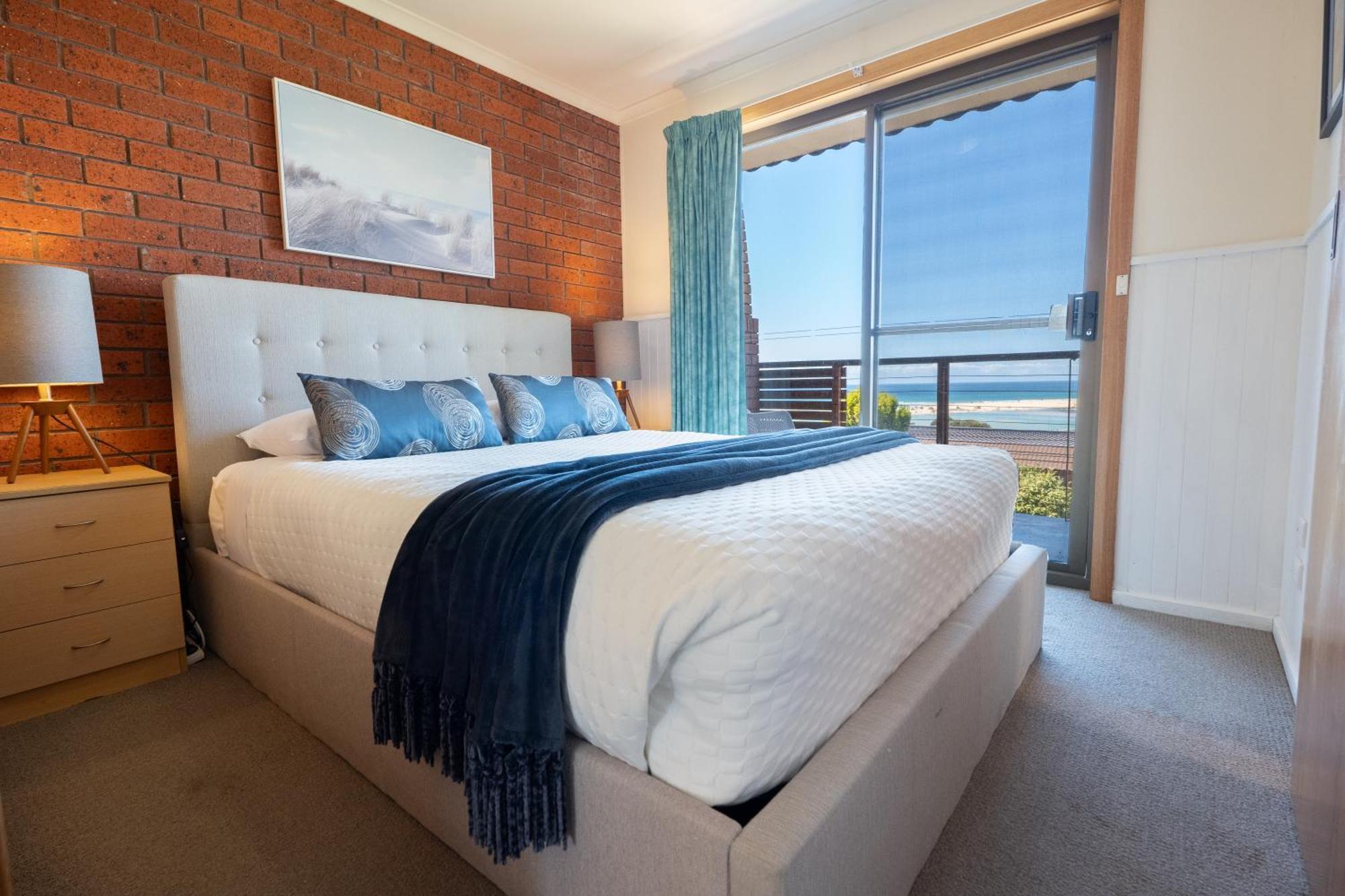 Blue Seas Holiday Villas Scamander Exterior photo